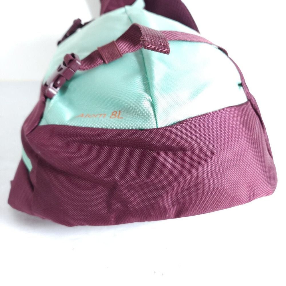 Patagonia Atom 8L Purpl Blue Hiking Sling Shoulder Snap Crossbody Backpack Bag - Picture 7 of 12